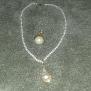 Avon pearl necklace with extra pendant